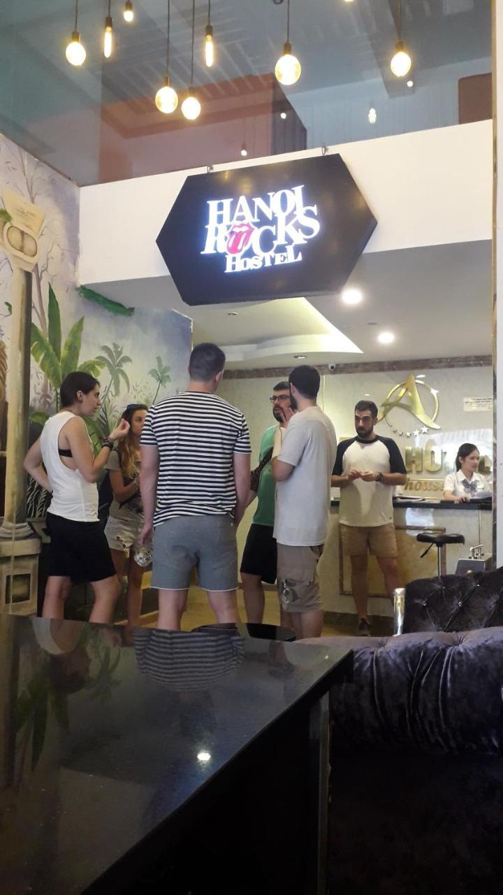 Hanoi Rocks Hostel Exterior photo